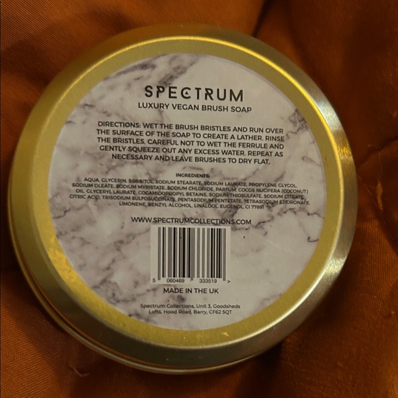 Spectrum Luxury Vegan Brush Soap - Sea Salt and Vanilla NEW - Picture 3 of 3